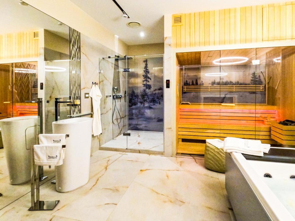 Pietryna Apartments Luxury - Sauna , Jacuzzi , Bezposrednio Przy Ul Piotrkowskiej Łódź Dış mekan fotoğraf