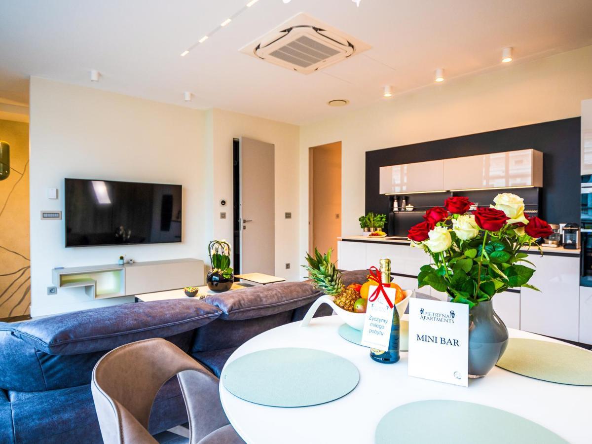 Pietryna Apartments Luxury - Sauna , Jacuzzi , Bezposrednio Przy Ul Piotrkowskiej Łódź Dış mekan fotoğraf