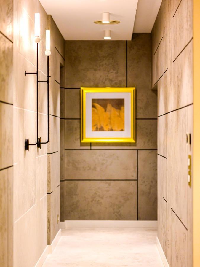 Pietryna Apartments Luxury - Sauna , Jacuzzi , Bezposrednio Przy Ul Piotrkowskiej Łódź Dış mekan fotoğraf