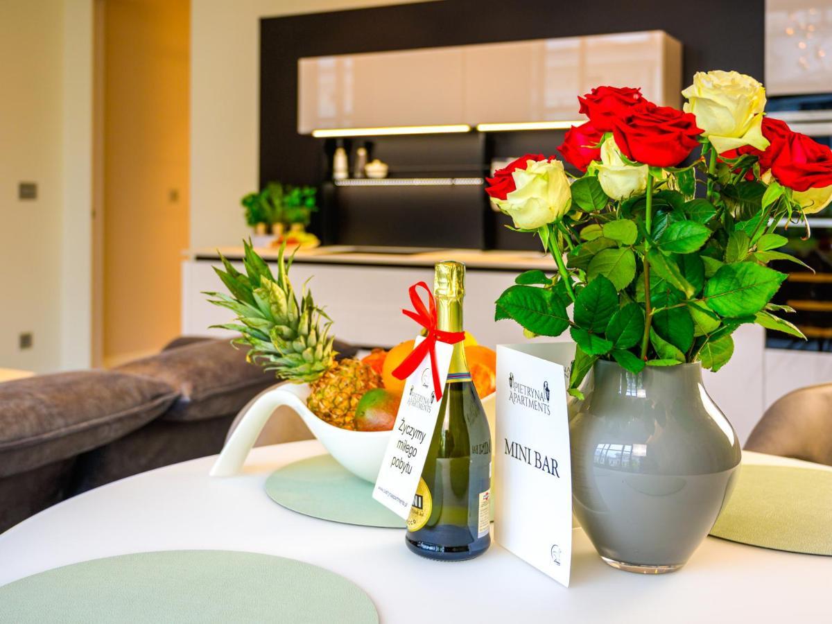 Pietryna Apartments Luxury - Sauna , Jacuzzi , Bezposrednio Przy Ul Piotrkowskiej Łódź Dış mekan fotoğraf