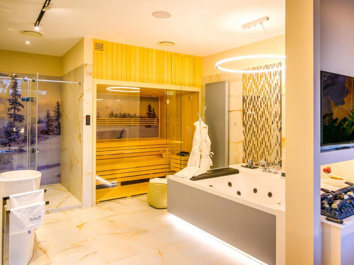 Pietryna Apartments Luxury - Sauna , Jacuzzi , Bezposrednio Przy Ul Piotrkowskiej Łódź Dış mekan fotoğraf