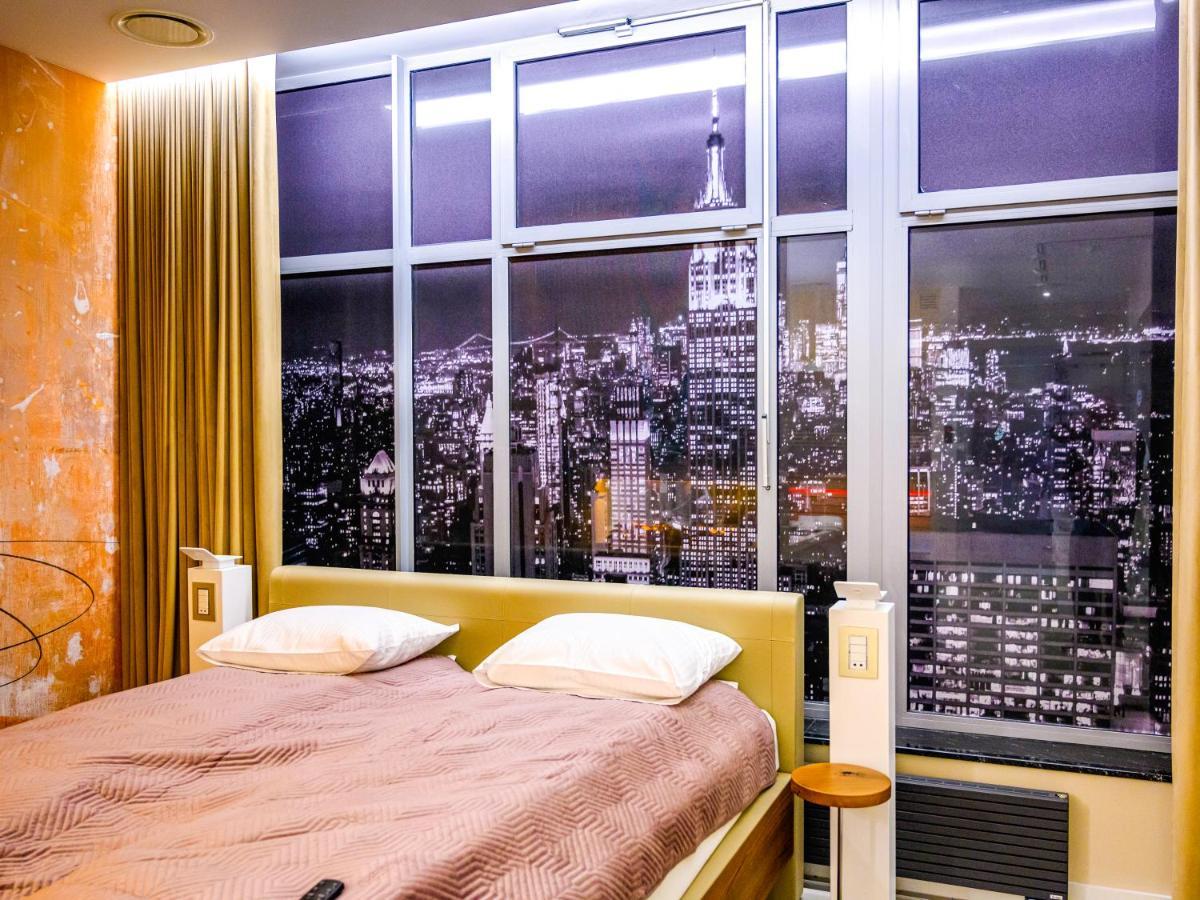 Pietryna Apartments Luxury - Sauna , Jacuzzi , Bezposrednio Przy Ul Piotrkowskiej Łódź Dış mekan fotoğraf